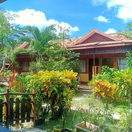 Telesfora Beach Cottage 엘니도 외부 사진